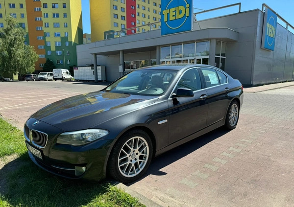 BMW Seria 5 cena 62500 przebieg: 211000, rok produkcji 2013 z Zbąszynek małe 191